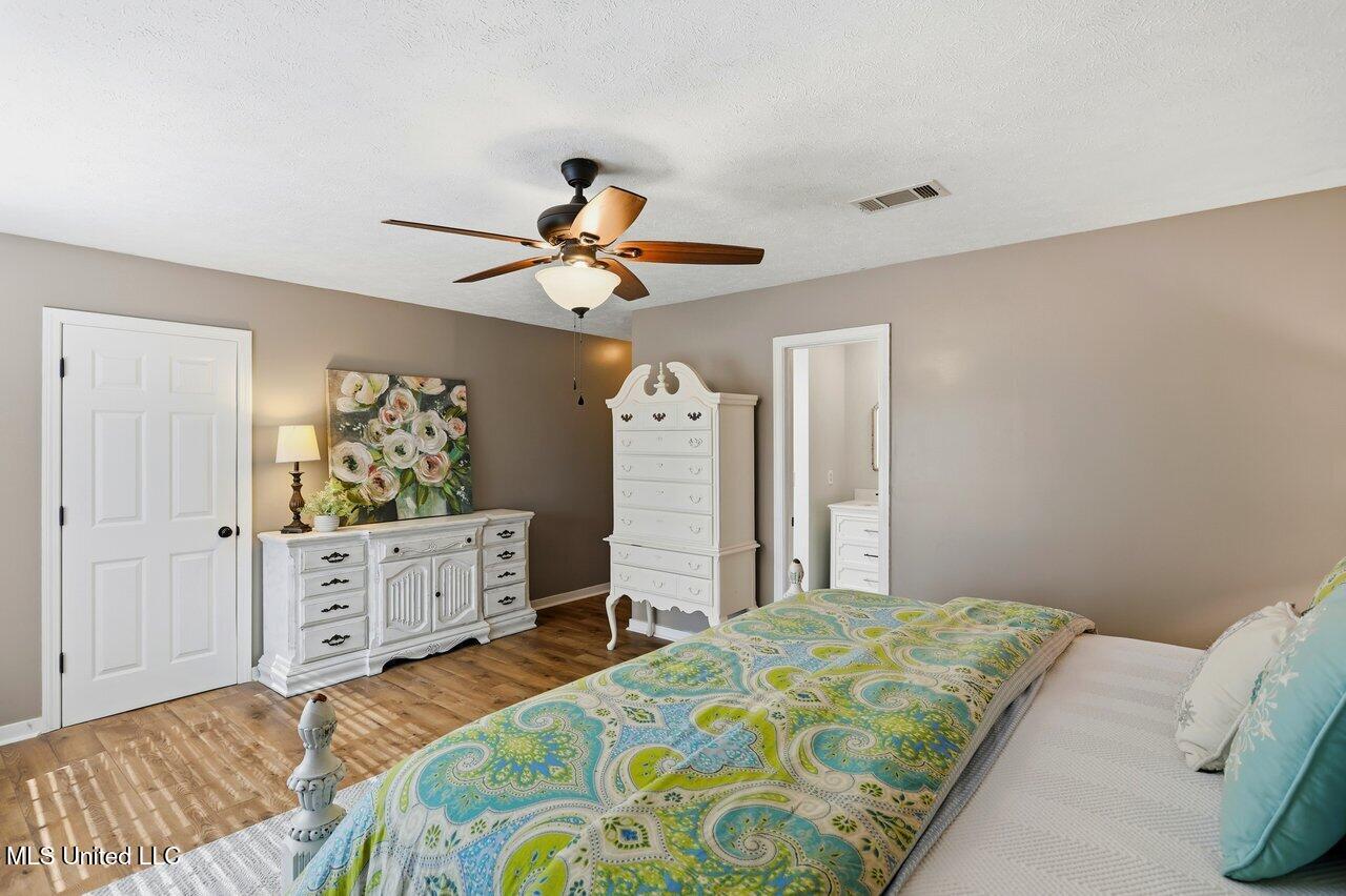 2294 Simpson Highway 469 Florence, MS 39073 - Photo 25 of 40 2294 Simpson Hwy 469 Home Tours MS 25