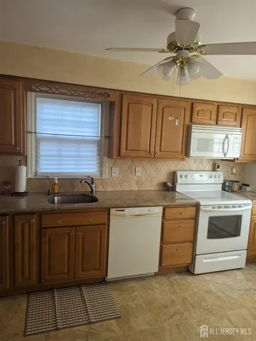 $155,000 | 33 Dover Walk, Toms River, NJ 08753