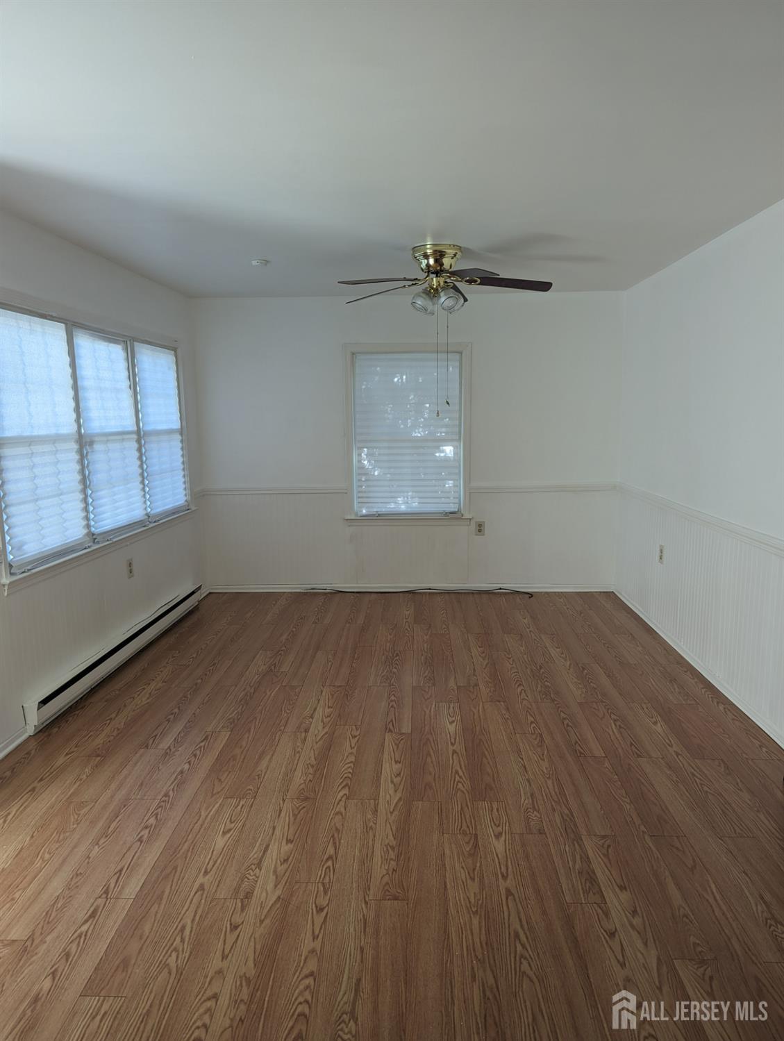 33 Dover Walk Toms River, NJ 08753 - Photo 4 of 13