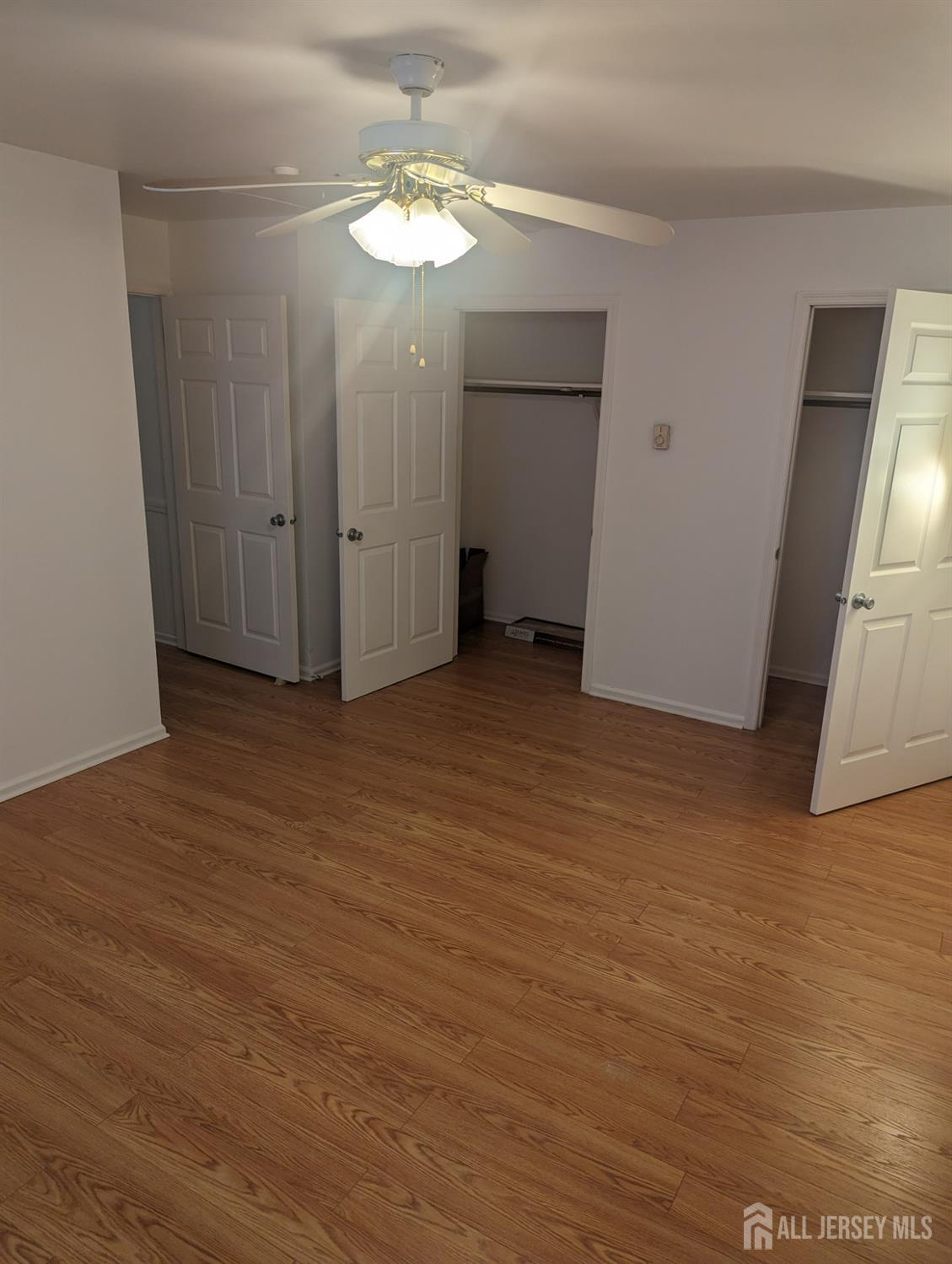 33 Dover Walk Toms River, NJ 08753 - Photo 10 of 13