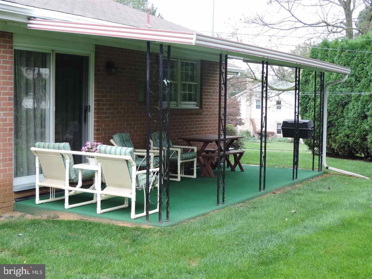 3360 Edenbridge Road York, PA 17402 - Photo 25 of 26 Gallery Image 25