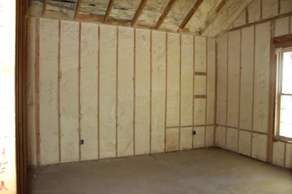 a view of a garage