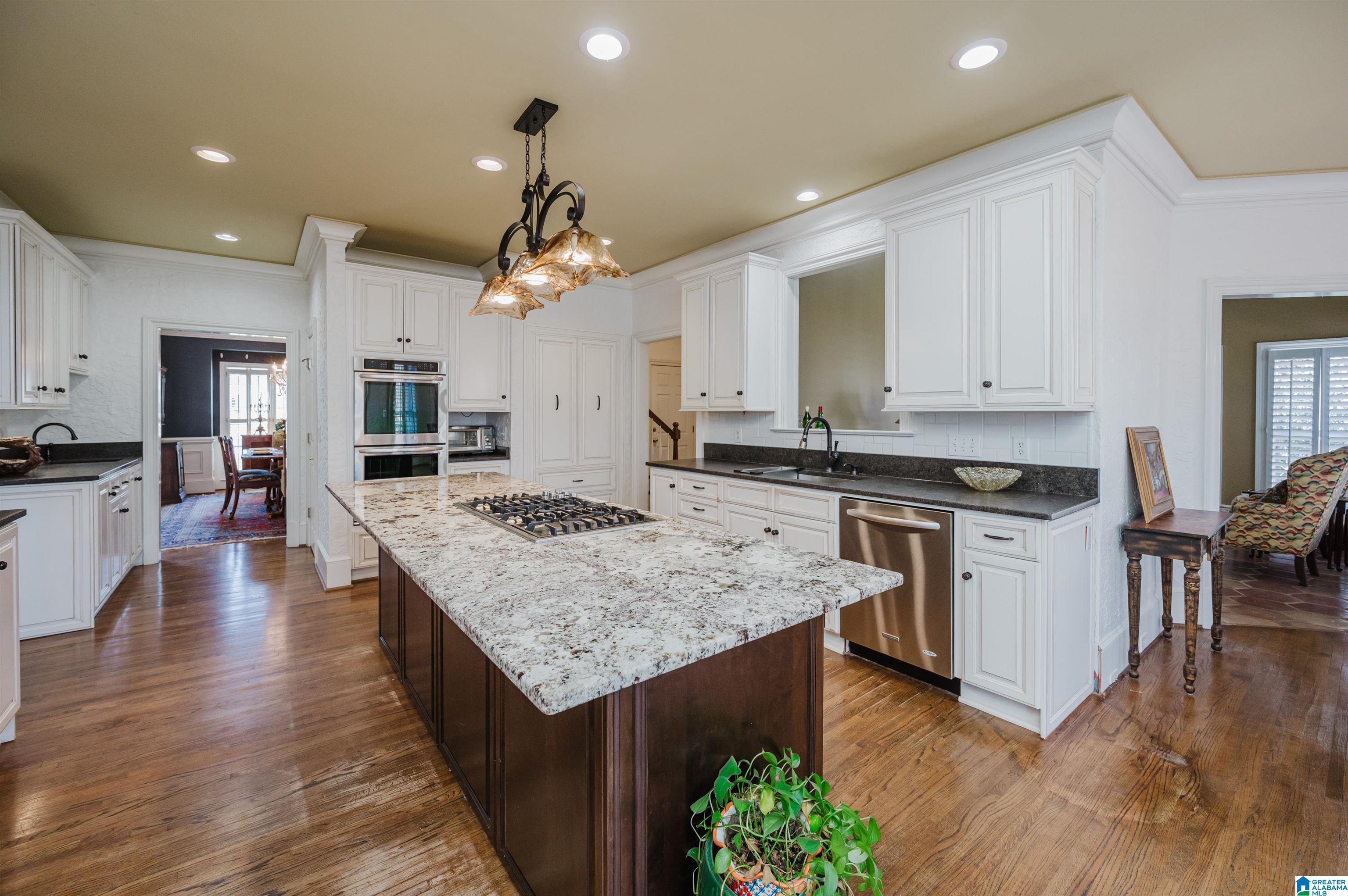 1097 Greymoor Road Birmingham, AL 35242 - Photo 14 of 84