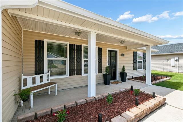 212 Allie Lane Luling, LA 70070 - Photo 2 of 15