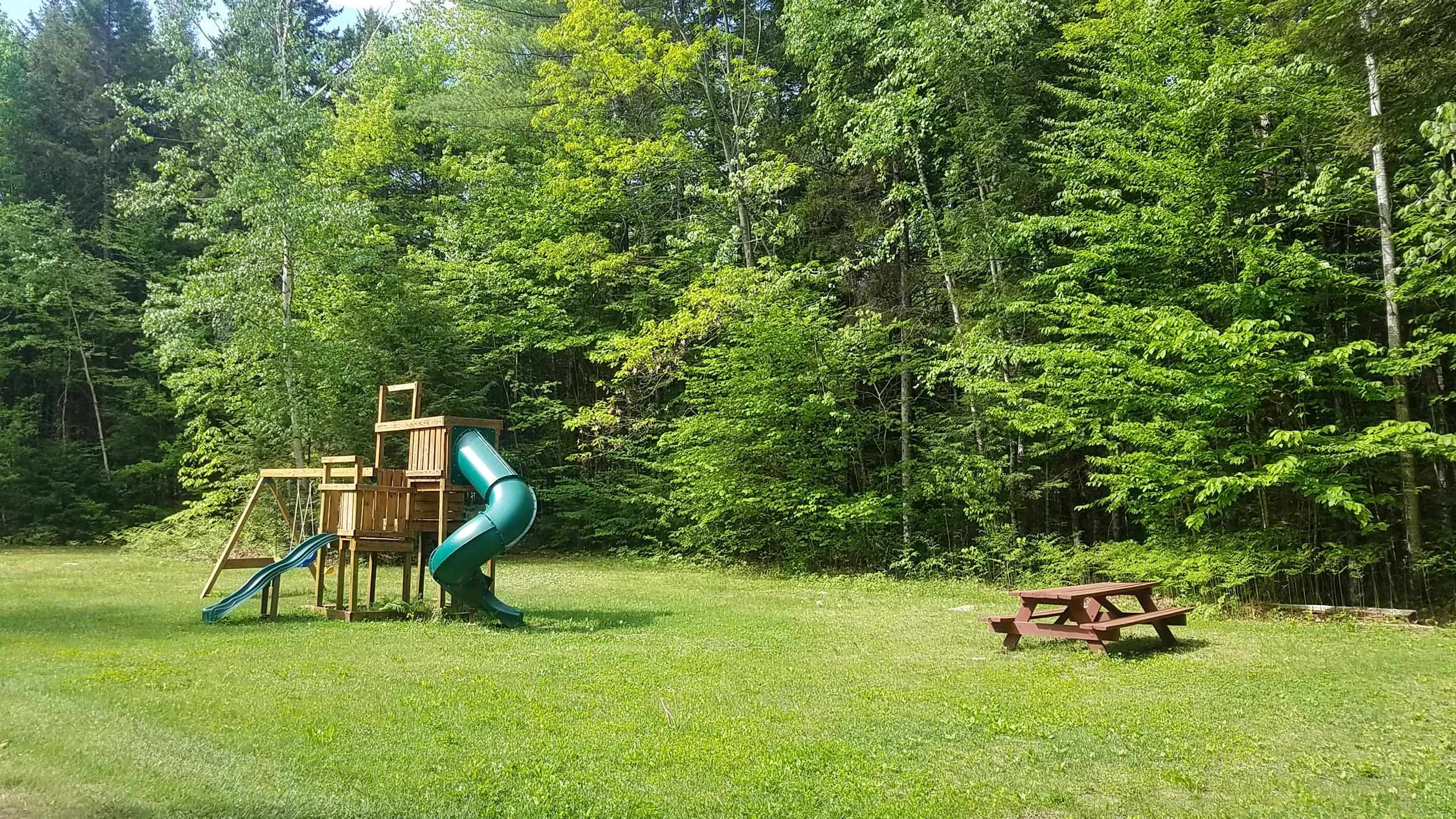 19 Saco Street, Unit 95 Conway, NH 03813 - Photo 21 of 24