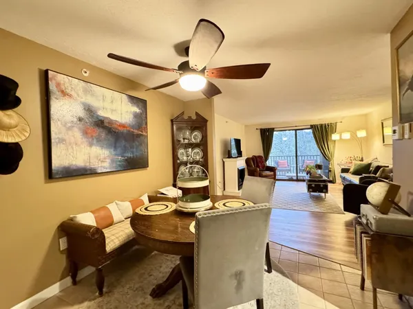 $1,800 | 19 Saco Street, Unit 95, Conway, NH 03813