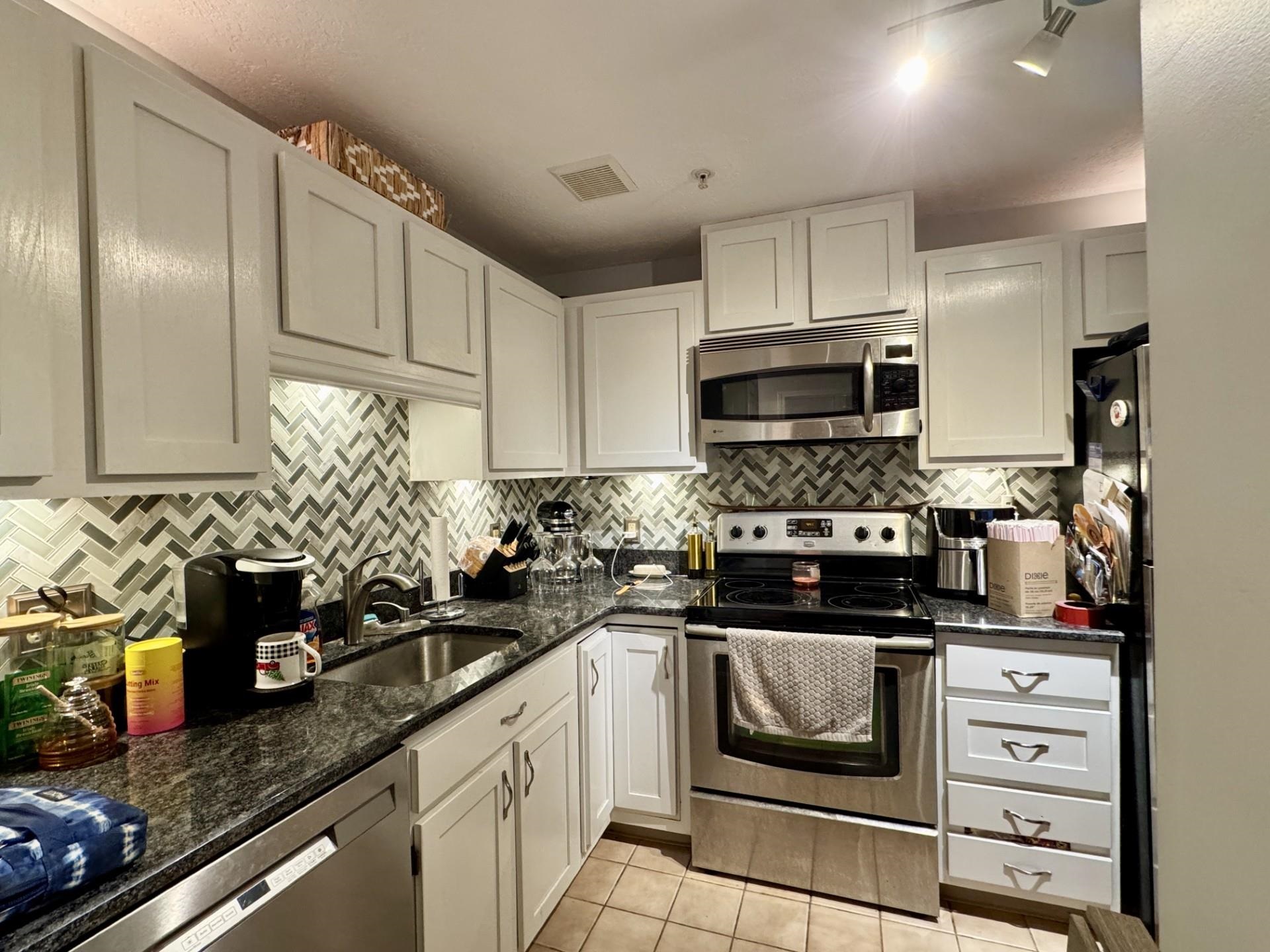 19 Saco Street, Unit 95 Conway, NH 03813 - Photo 7 of 24