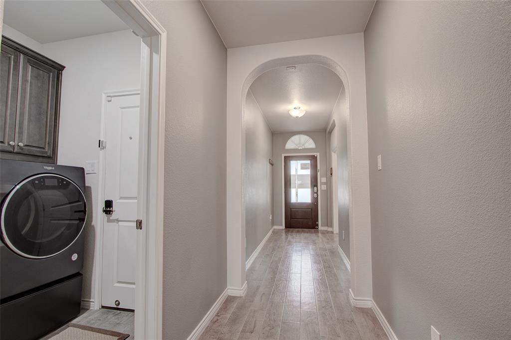 1083 Sublime Drive Forney, TX 75126 - Photo 3 of 40