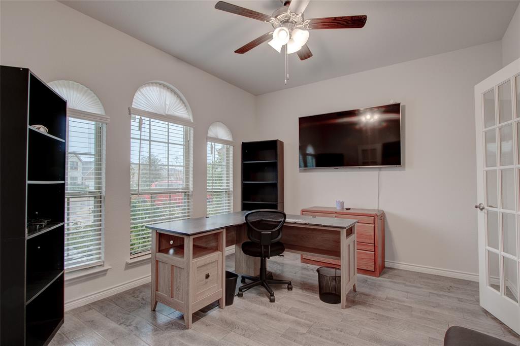 1083 Sublime Drive Forney, TX 75126 - Photo 4 of 40