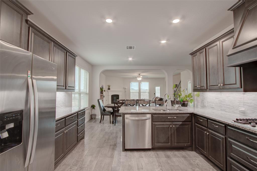 1083 Sublime Drive Forney, TX 75126 - Photo 5 of 40