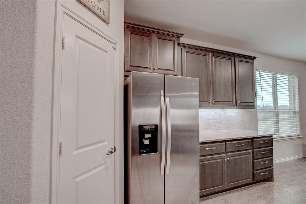 1083 Sublime Drive Forney, TX 75126 - Photo 9 of 40