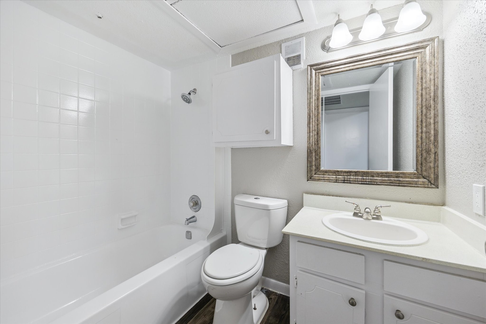 3800 Sherwood Lane, Unit 132 Houston, TX 77092 - Photo 11 of 12