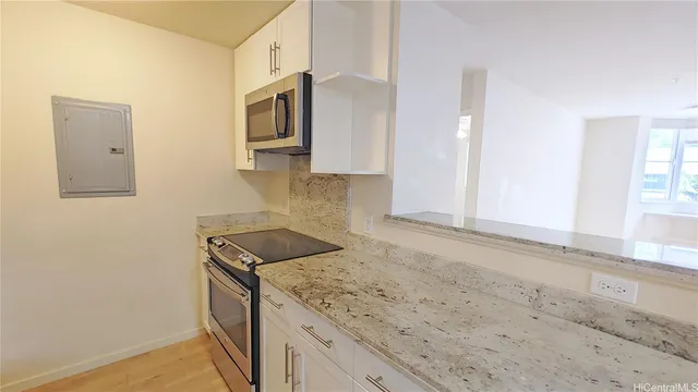 $3,250 | 1820 Kaioʻo Drive, Unit A406, Honolulu, HI 96815