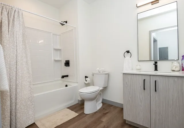 $665,000 | 203 Lowell Street, Unit 218, Wilmington, MA 01887