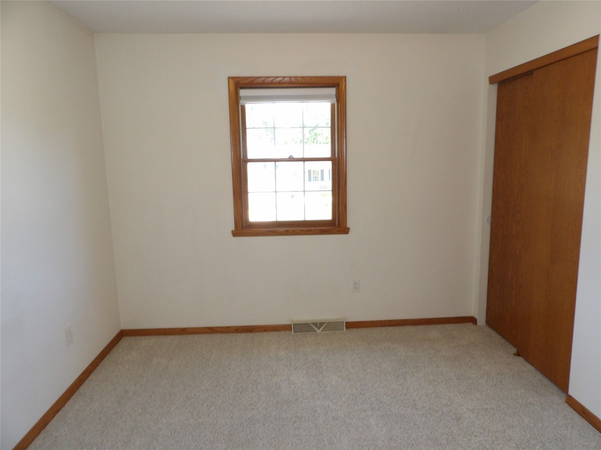 5213 La Rae Drive Erie, PA 16506 - Photo 33 of 46 Bedroom 3