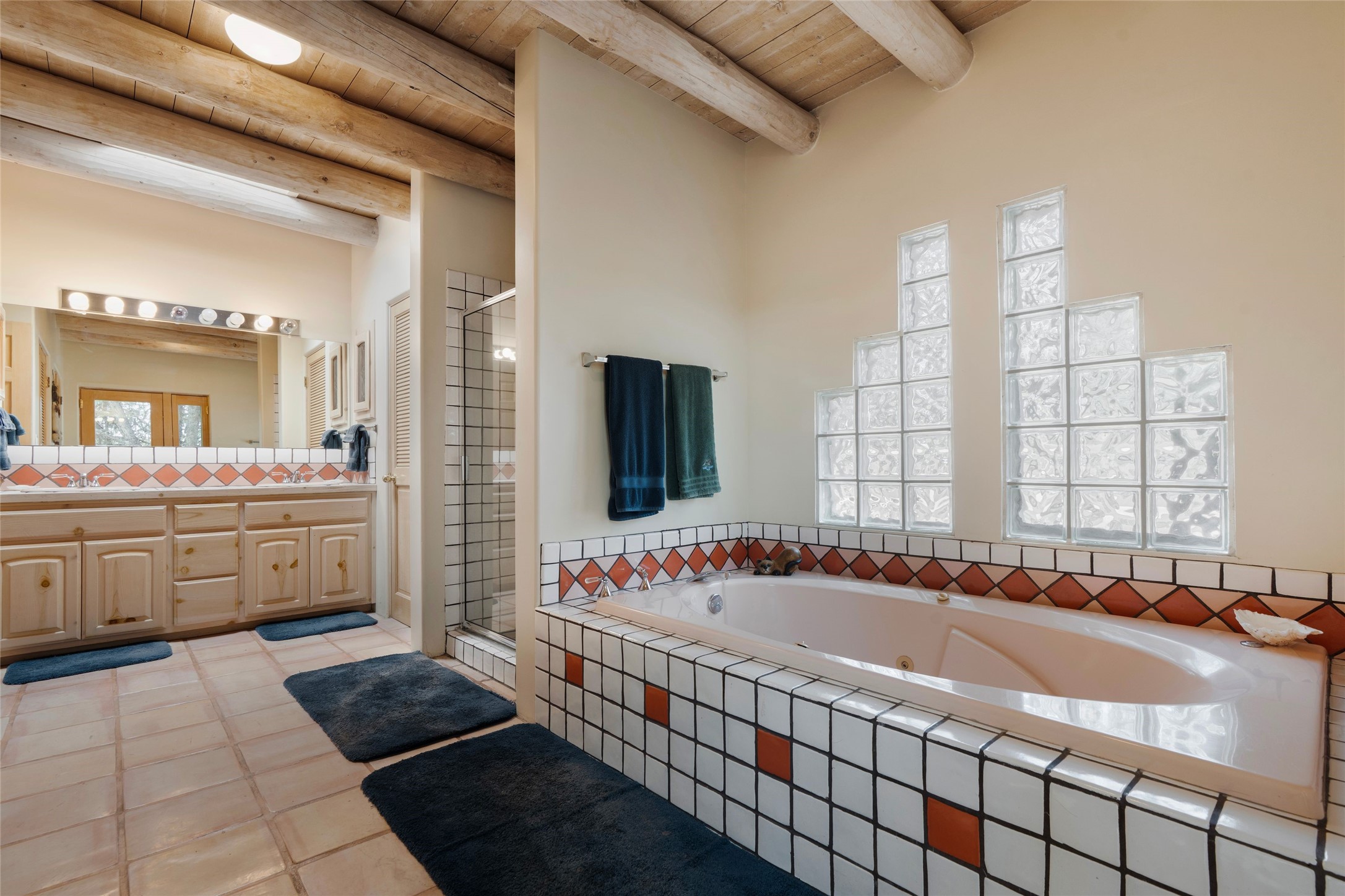 88 Monte Alto Road Santa Fe, NM 87508 - Photo 29 of 43 Primary Bathroom