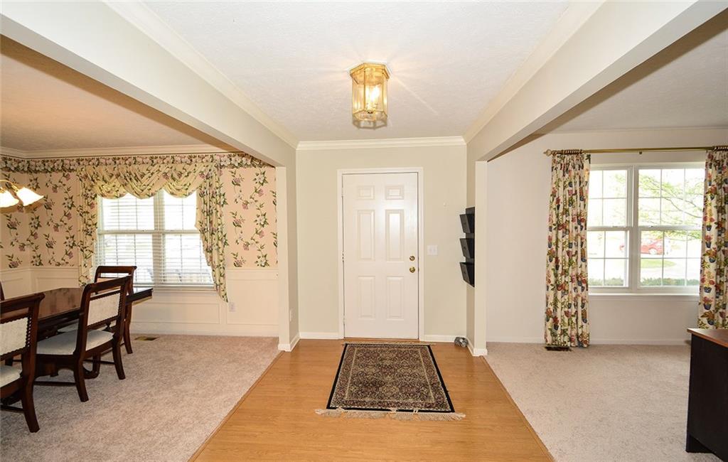 11693 Seville Road Fishers, IN 46037 - Photo 3 of 41 Gallery Image 3