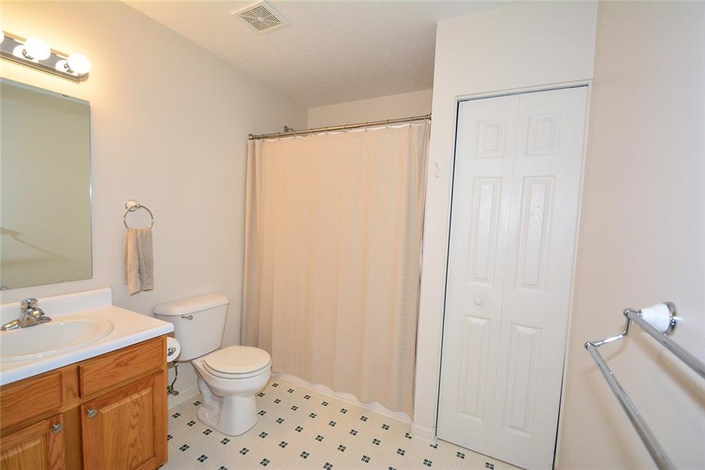 11693 Seville Road Fishers, IN 46037 - Photo 33 of 41 Gallery Image 33