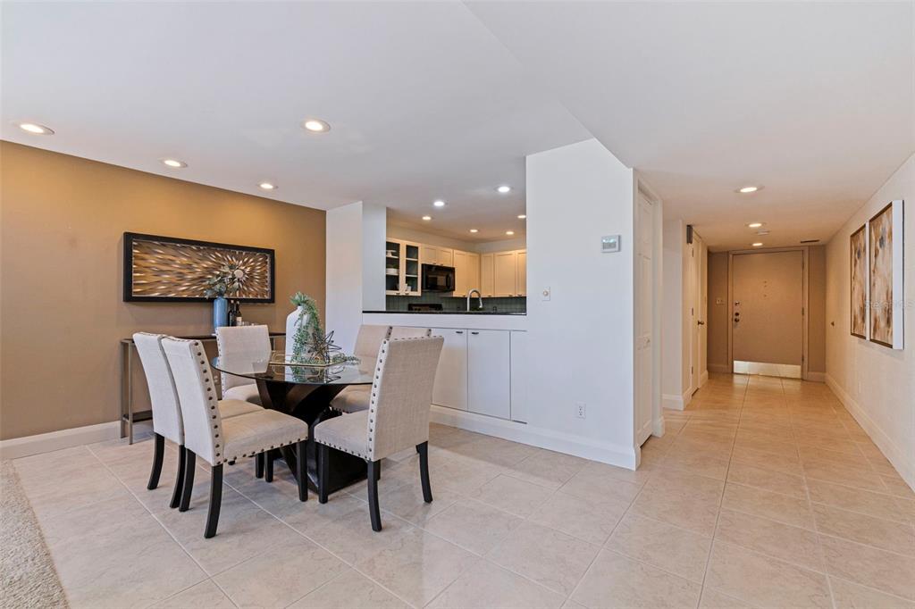 301 2nd Street North, Unit 7 St. Petersburg, FL 33701 - Photo 13 of 67