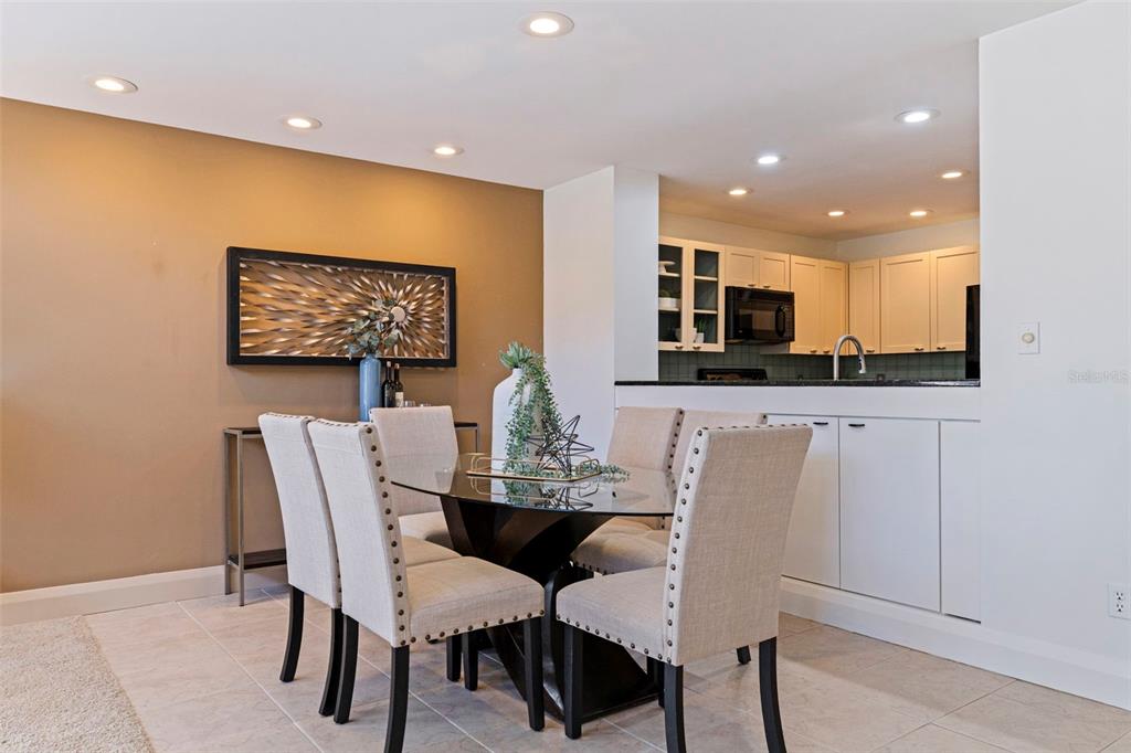 301 2nd Street North, Unit 7 St. Petersburg, FL 33701 - Photo 14 of 67