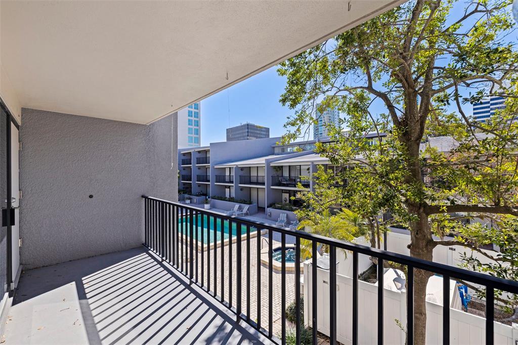 301 2nd Street North, Unit 7 St. Petersburg, FL 33701 - Photo 32 of 67