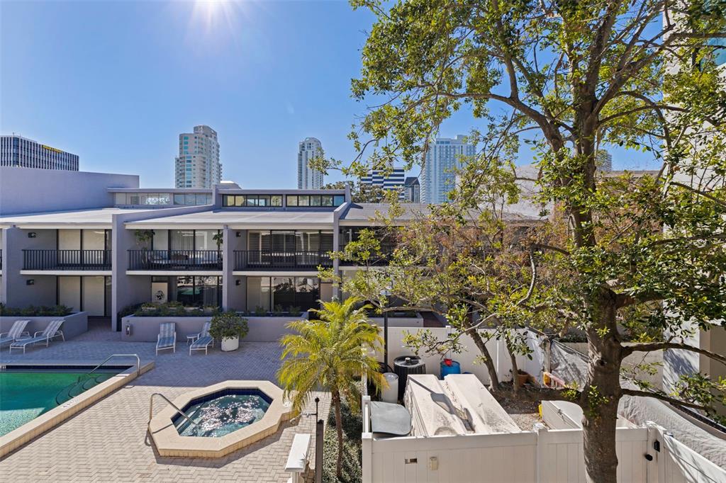 301 2nd Street North, Unit 7 St. Petersburg, FL 33701 - Photo 34 of 67