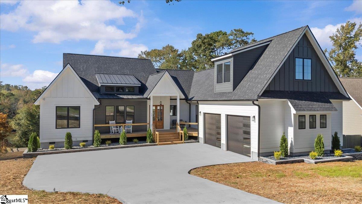 17 Cunningham Point Court Greer, SC 29651 - Photo 3 of 30