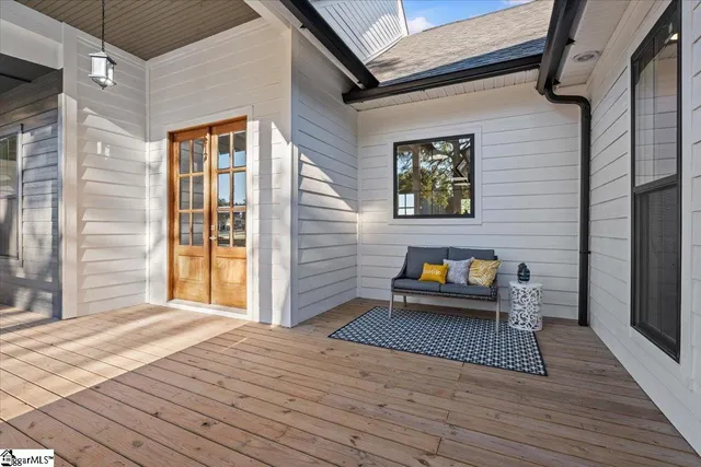 $950,000 | 17 Cunningham Point Court, Greer, SC 29651