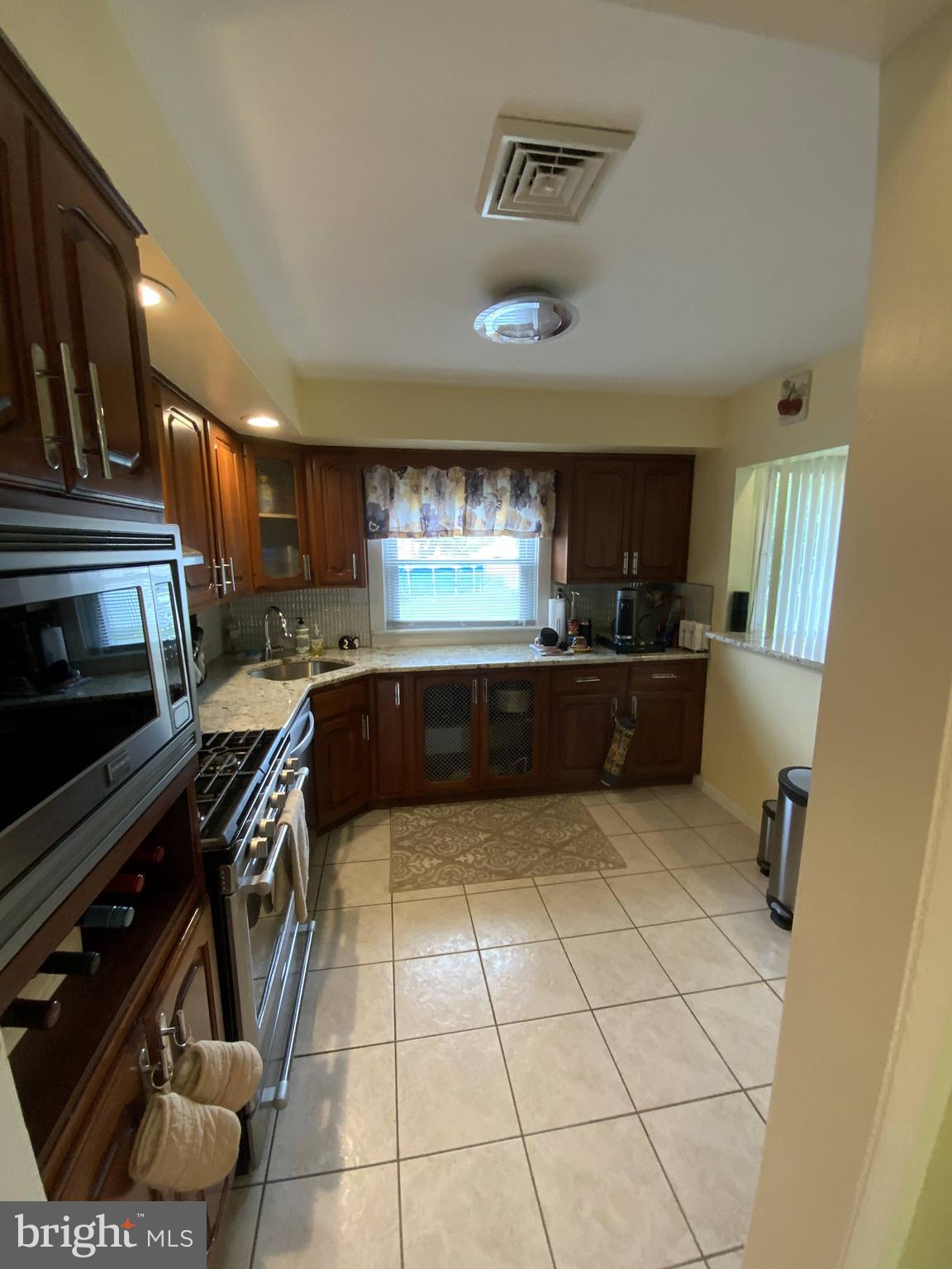 9948 Dungan Road Philadelphia, PA 19115 - Photo 26 of 41 Gallery Image 26