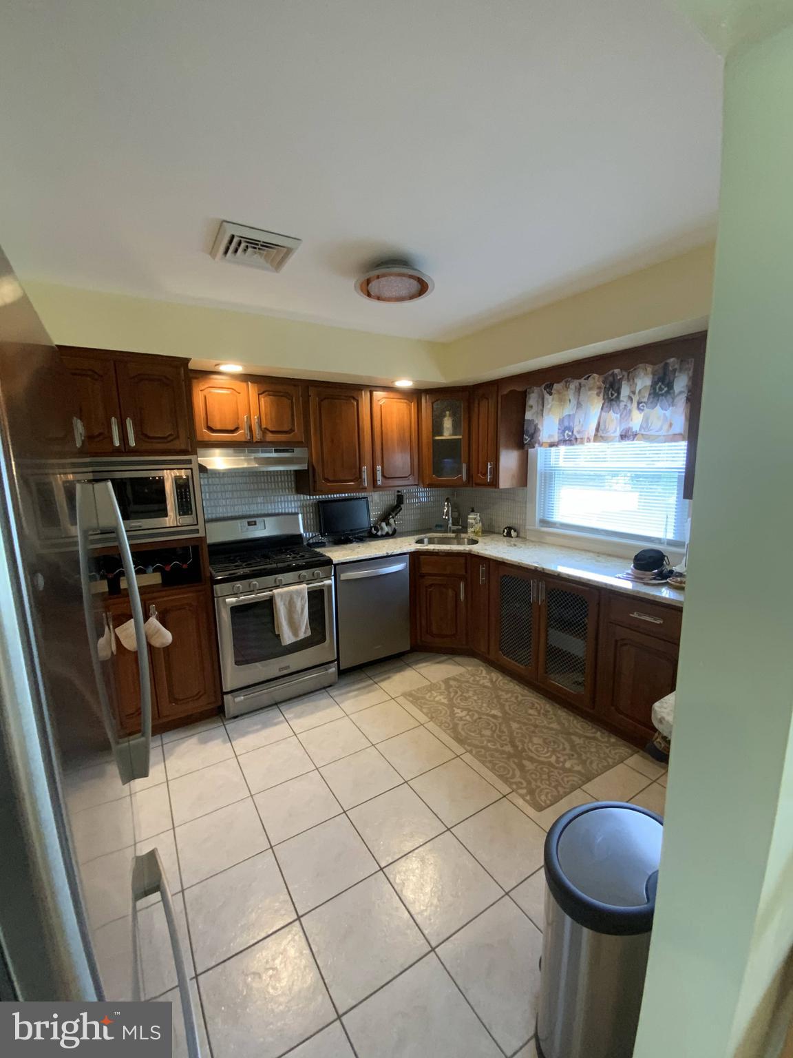 9948 Dungan Road Philadelphia, PA 19115 - Photo 29 of 41 Gallery Image 29