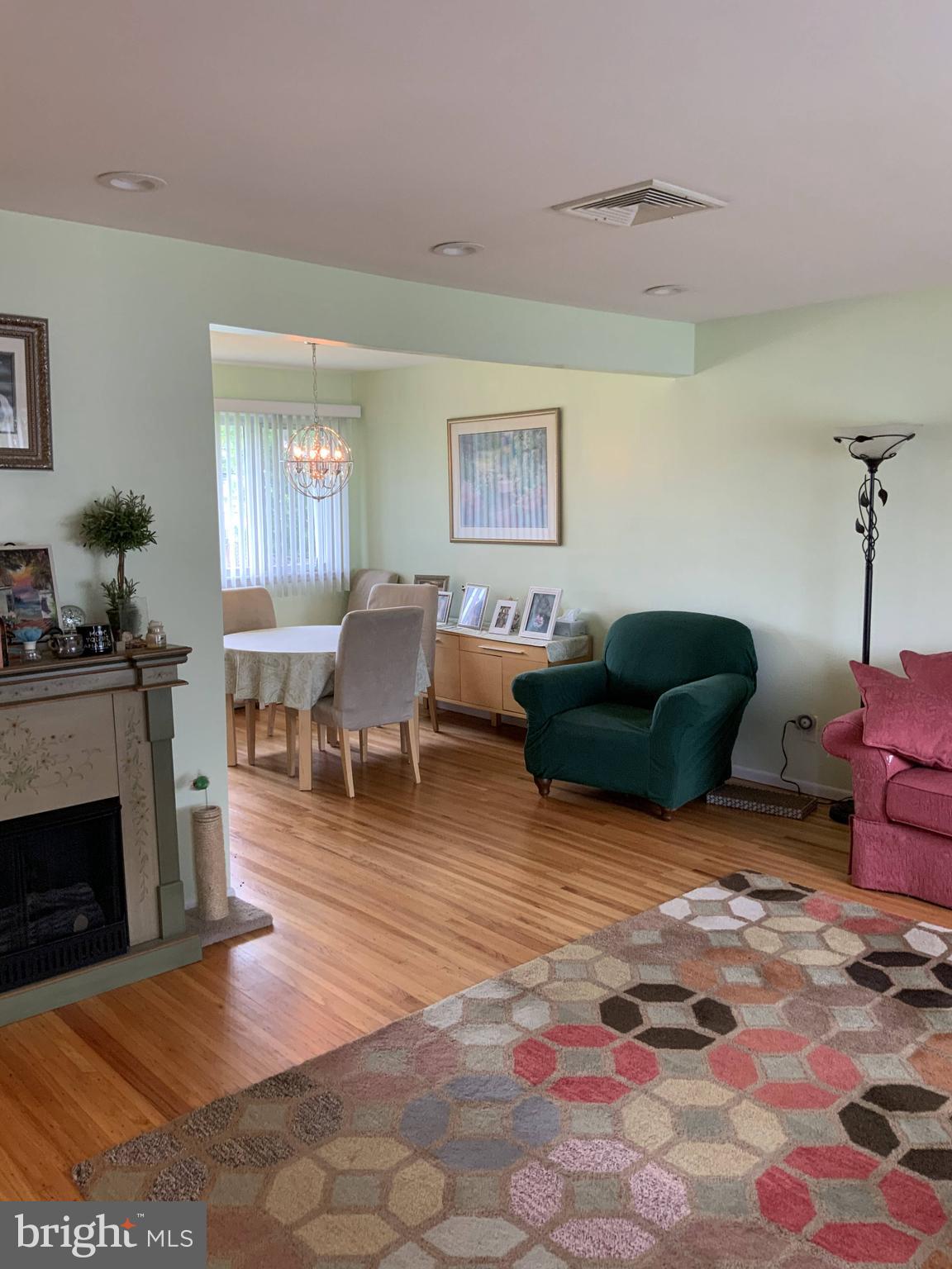 9948 Dungan Road Philadelphia, PA 19115 - Photo 6 of 41 Gallery Image 6