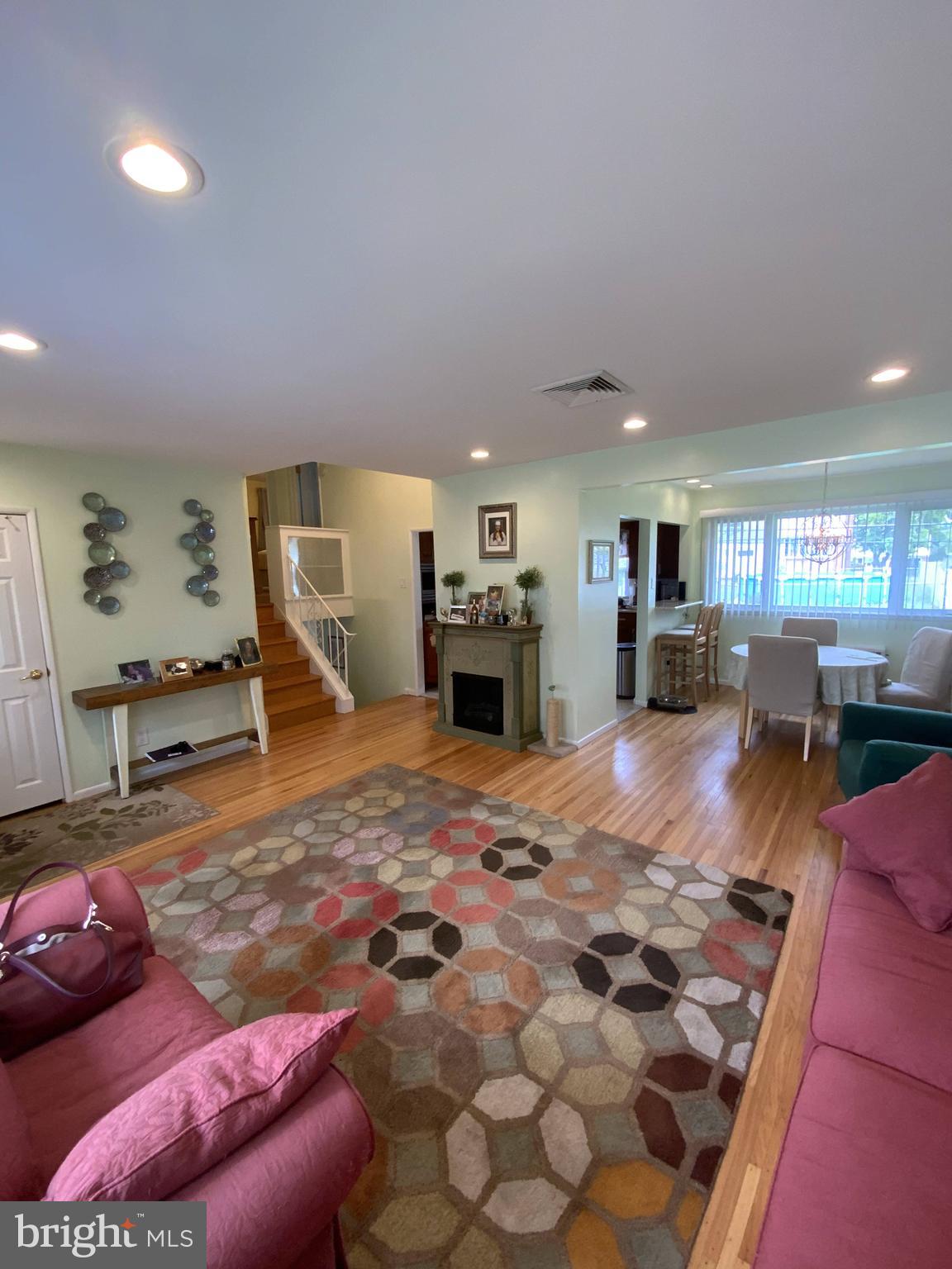 9948 Dungan Road Philadelphia, PA 19115 - Photo 10 of 41 Gallery Image 10