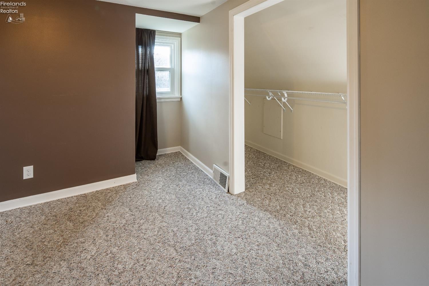 617 Tucker Road Fremont, OH 43420 - Photo 16 of 25 Gallery Image 16