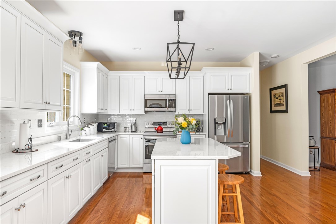 3 Piezzo Drive Westerly, RI 02891 - Photo 11 of 41