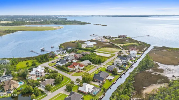 $705,000 | 1305 Kristanna Drive, Panama City, FL 32405