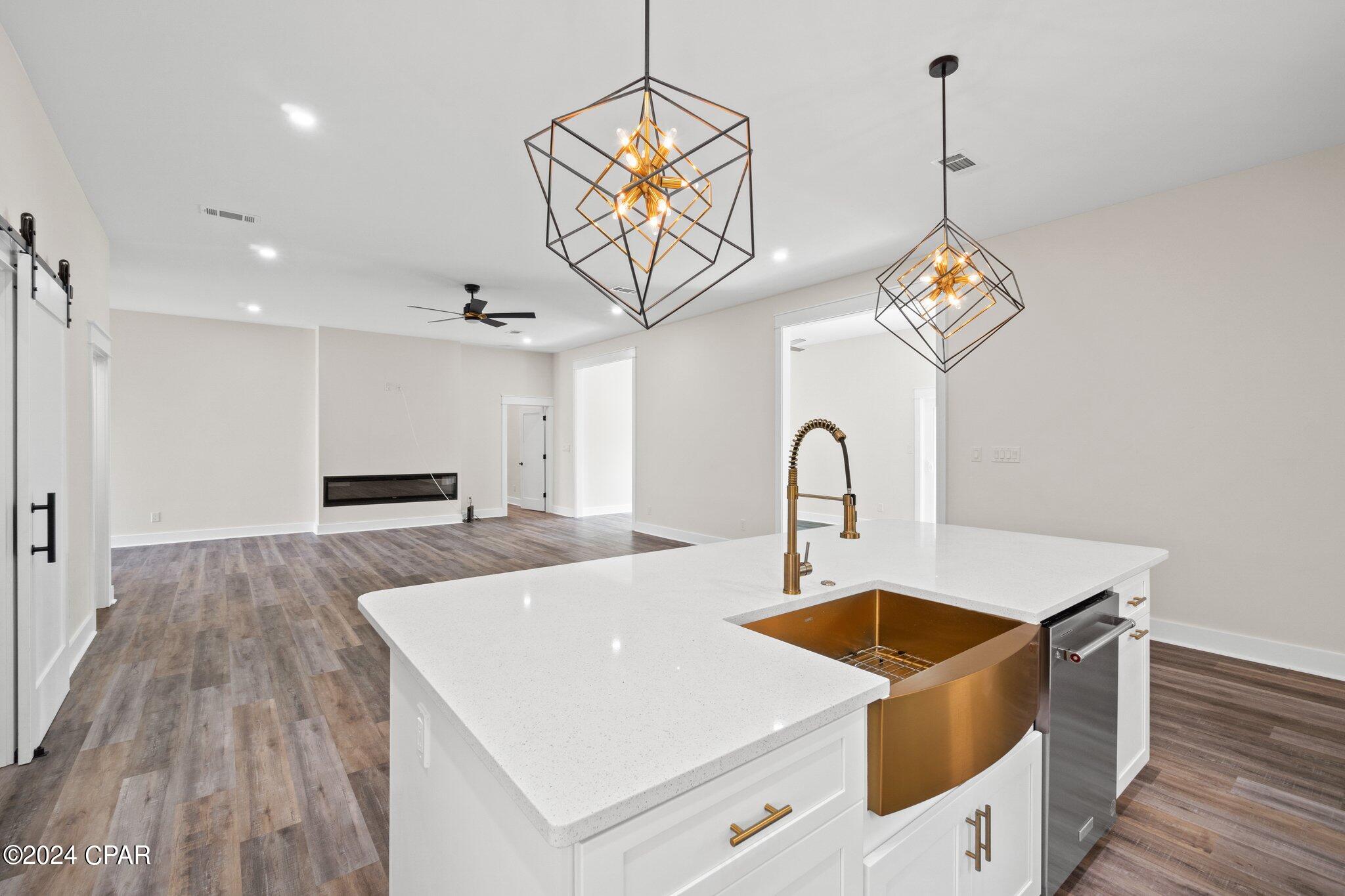 1305 Kristanna Drive Panama City, FL 32405 - Photo 6 of 48