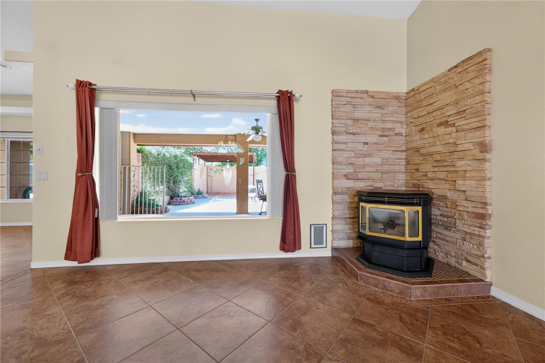4302 Rising Sun Avenue Kingman, AZ 86401 - Photo 6 of 89