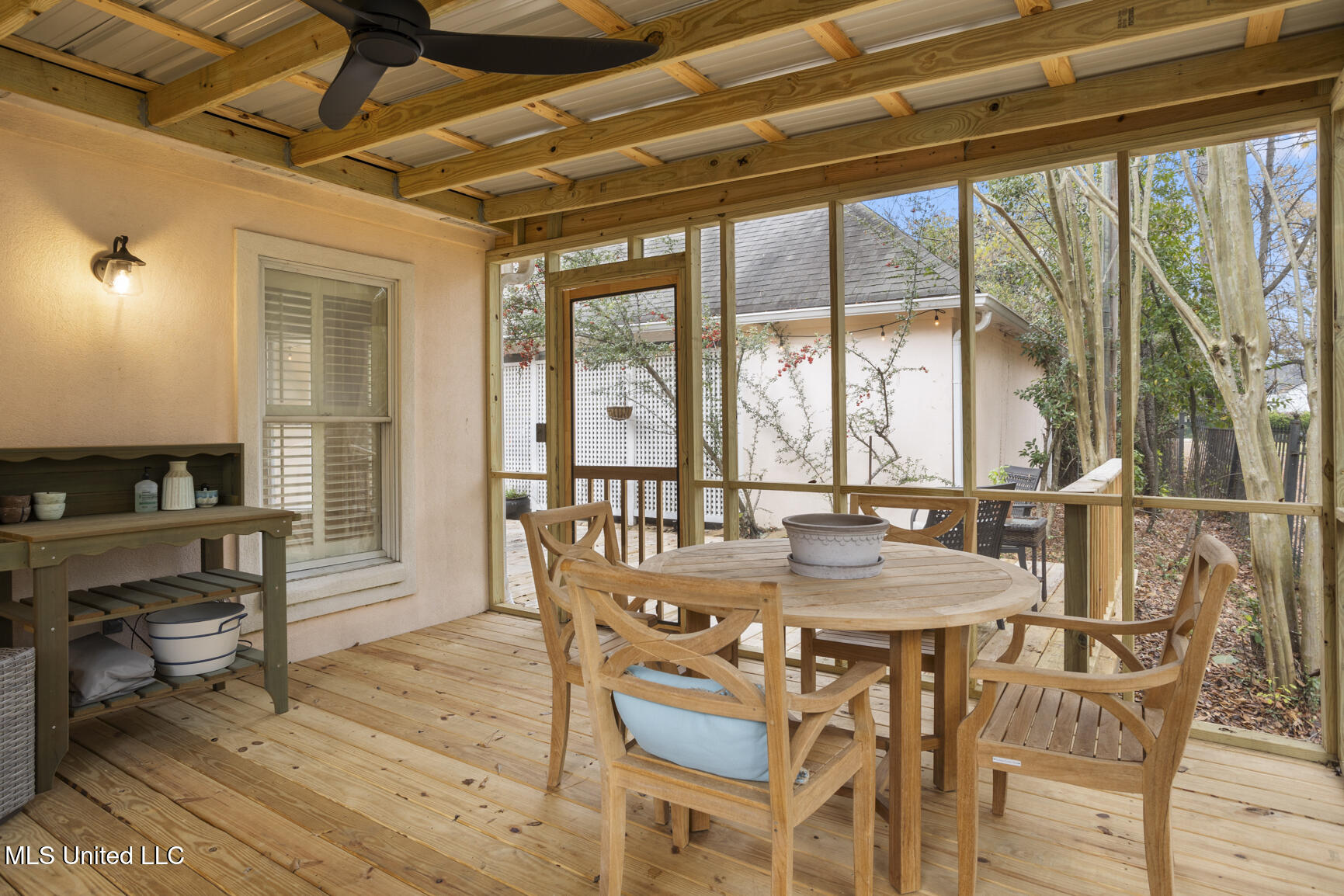 1204 St Ann Street Jackson, MS 39202 - Photo 31 of 34 1204 St Ann-30