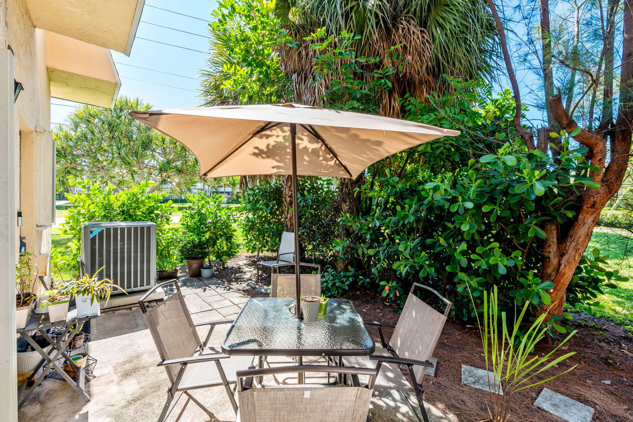 1745 Northwest 4th Avenue, Unit 1 Boca Raton, FL 33432 - Photo 26 of 32 37-web-or-mls-A7402720