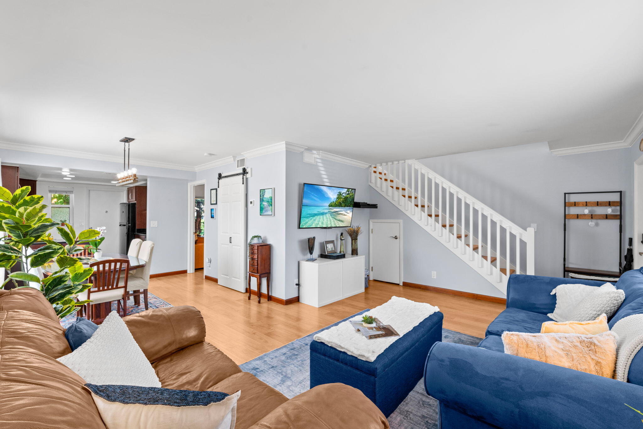 10-web-or-mls-A7402779