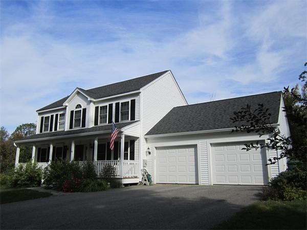 65 Carruth Road Templeton, MA 01468 - Photo 4 of 19 a front view of house with yard and green space