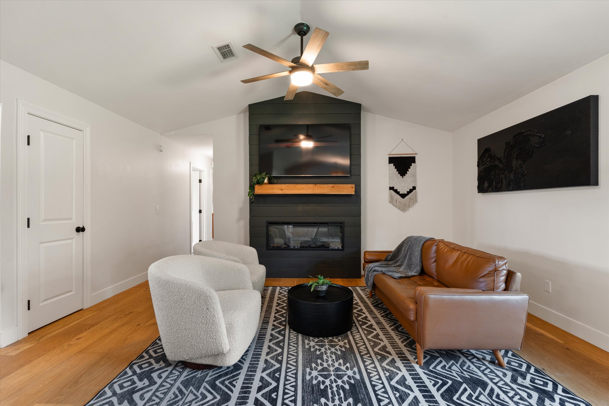 6236 Les Waggoner Road Franklin, TN 37067 - Photo 11 of 65 Gallery Image 11