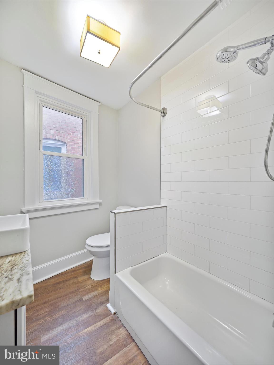 502 Trail Avenue Frederick, MD 21701 - Photo 17 of 34 Upper level bath