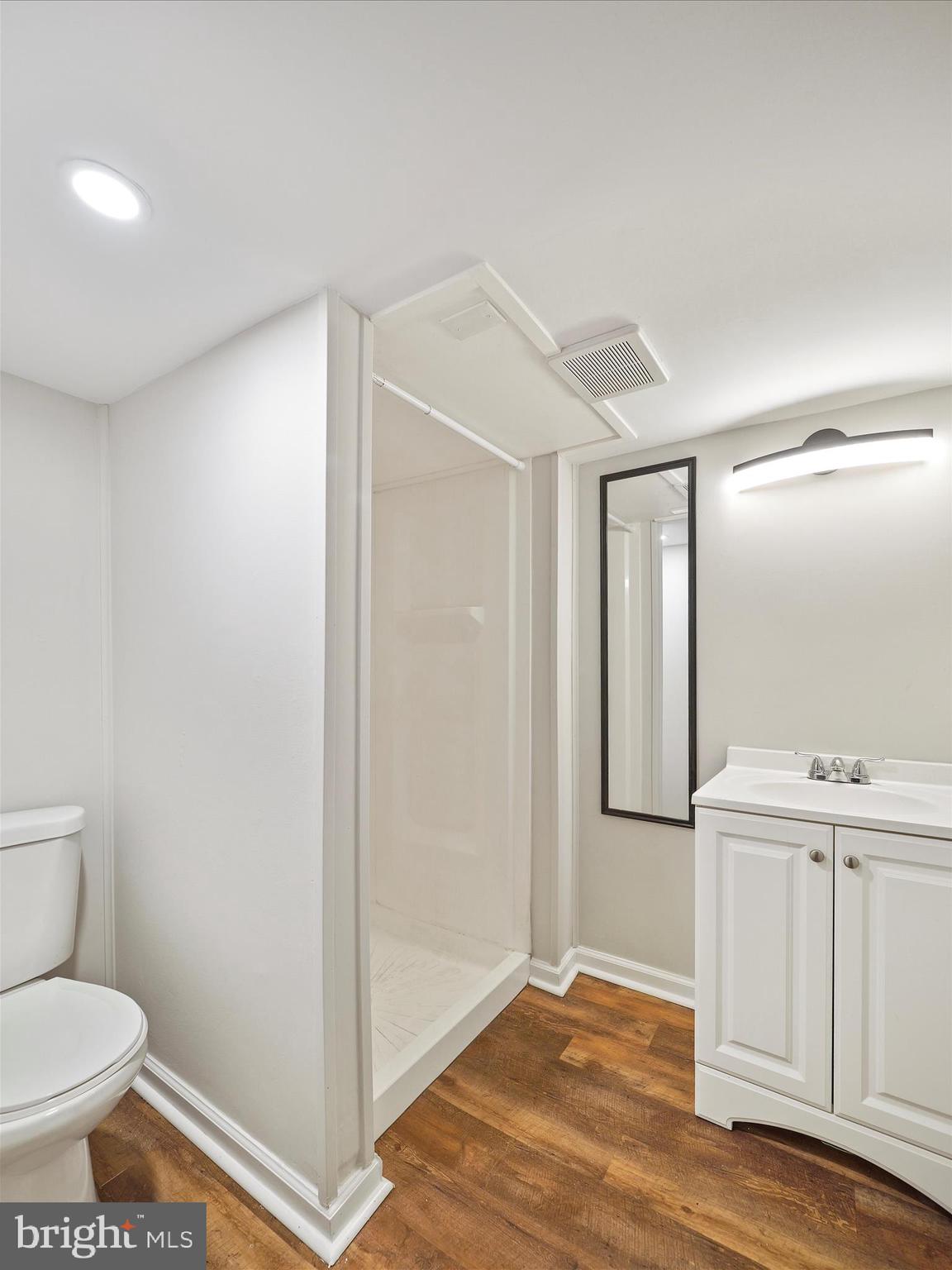 502 Trail Avenue Frederick, MD 21701 - Photo 26 of 34 Basement bath