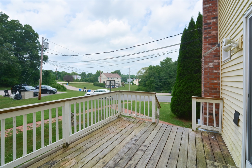 190 Cowell Road, Unit 190 Wrentham, MA 02093 - Photo 6 of 37 Gallery Image 6