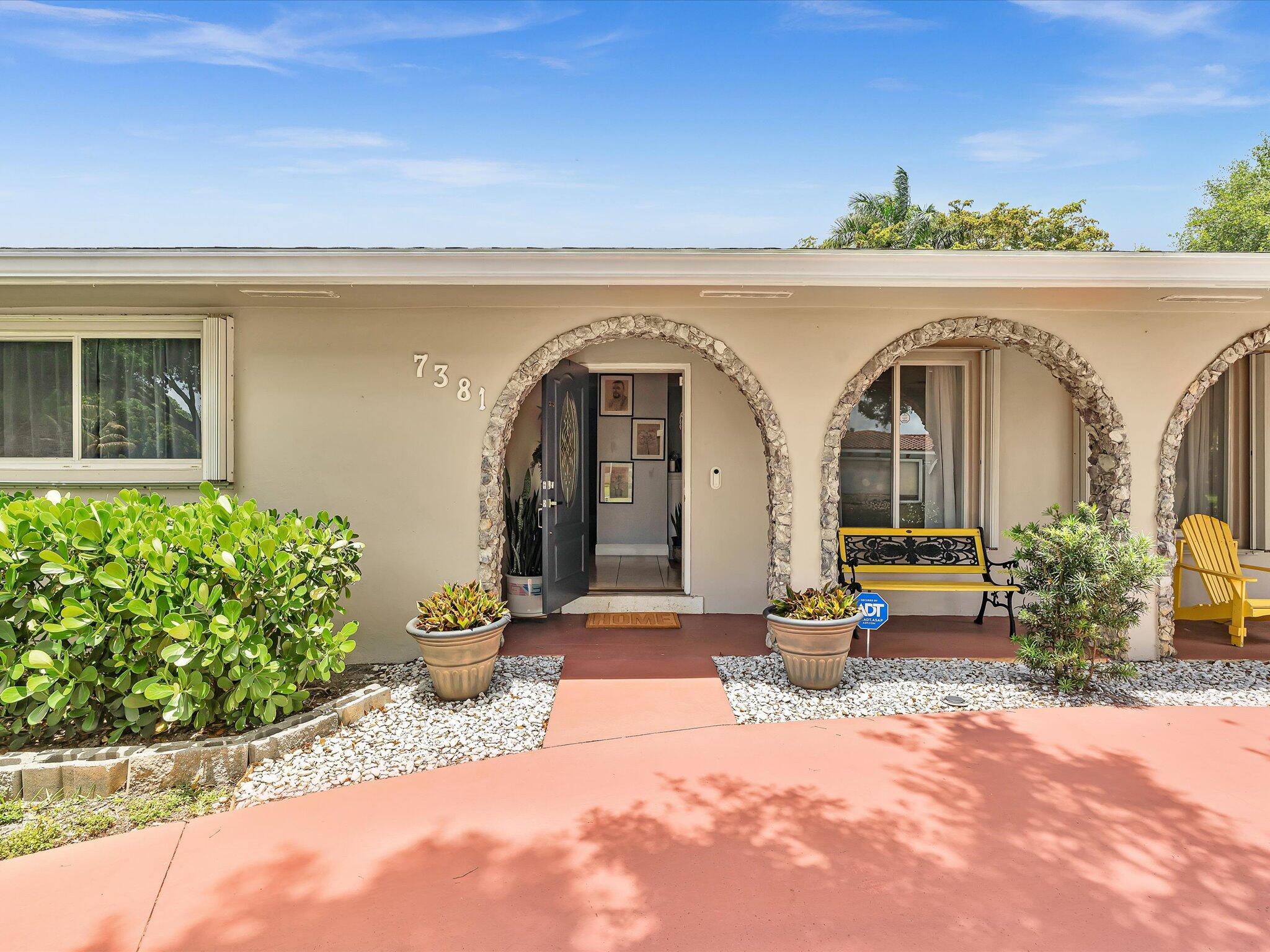 7381 Southwest 9th Street Plantation, FL 33317 - Photo 9 of 62 Welcome