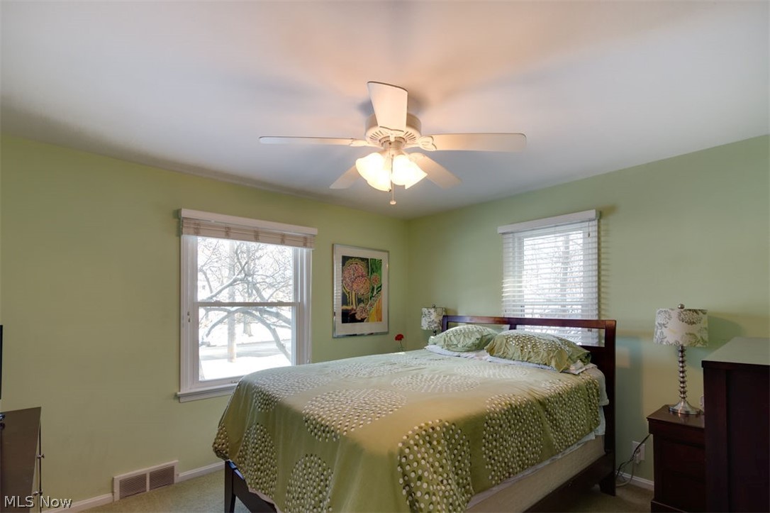 1692 Overbrook Road Lyndhurst, OH 44124 - Photo 9 of 20