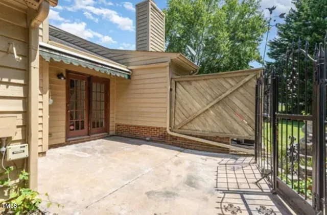 a view of a door of the house
