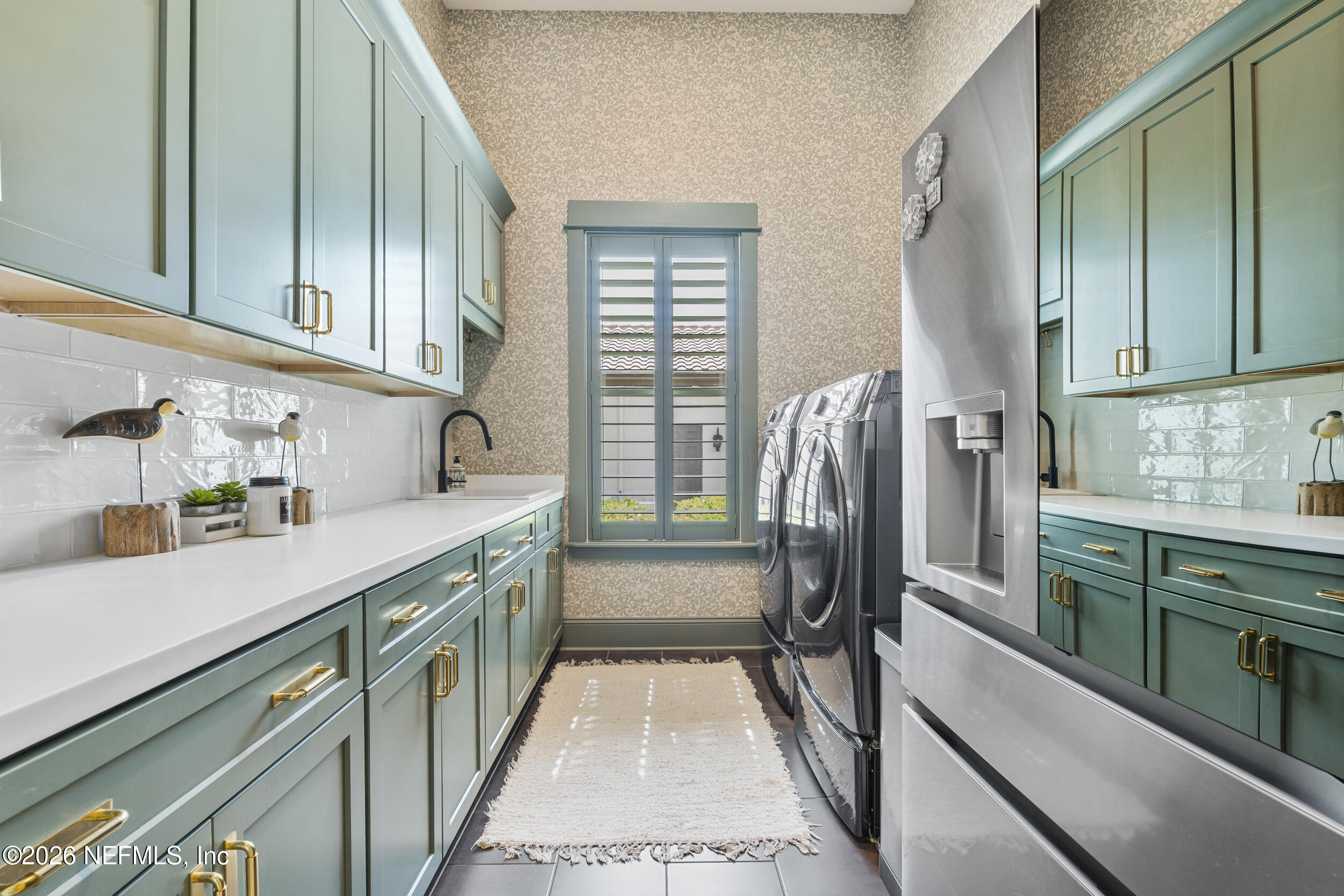 14061 Magnolia Cove Road Jacksonville, FL 32224 - Photo 39 of 74 39 - Laundry Room