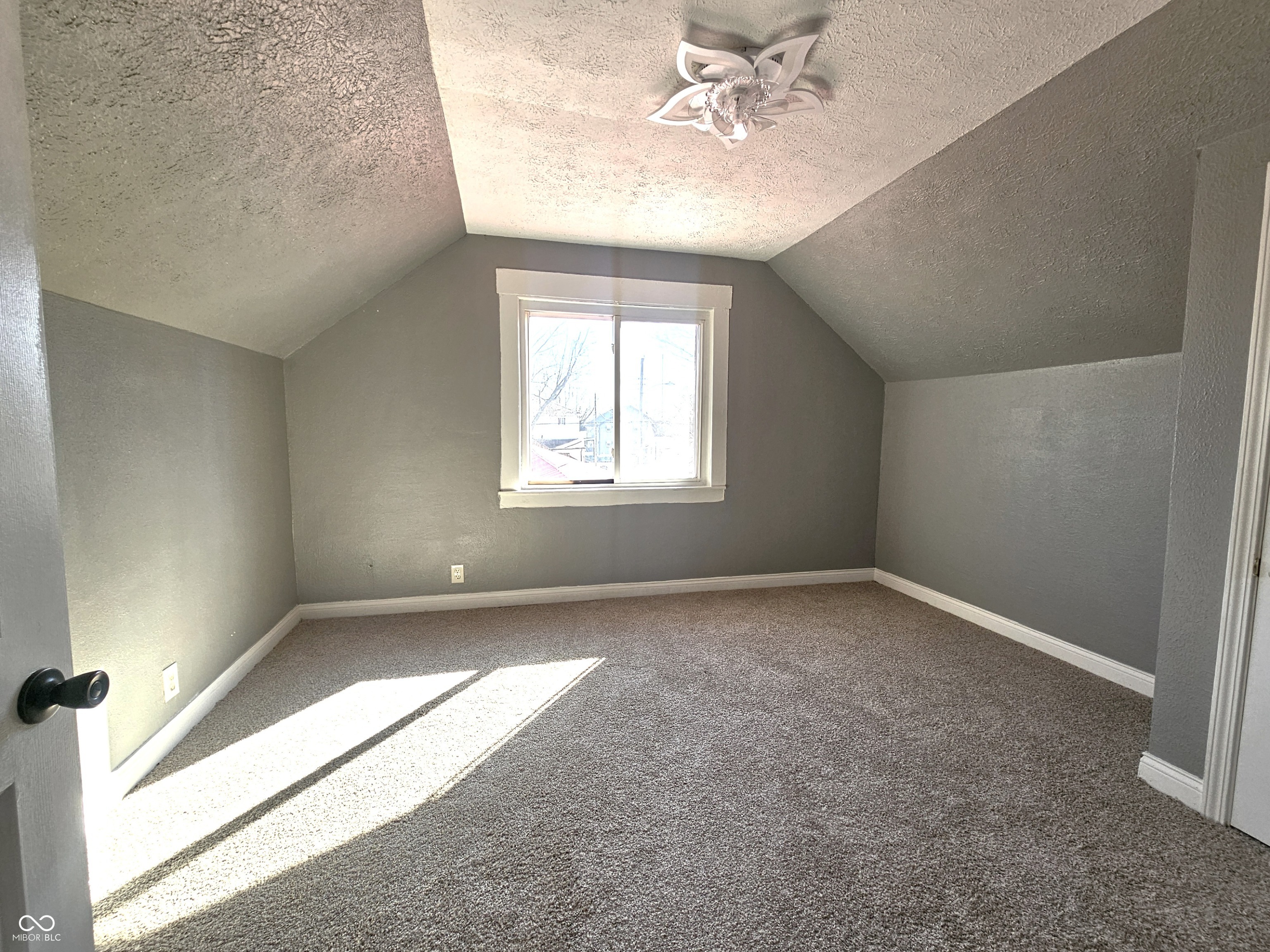 2530 Lincoln Street Anderson, IN 46016 - Photo 26 of 39